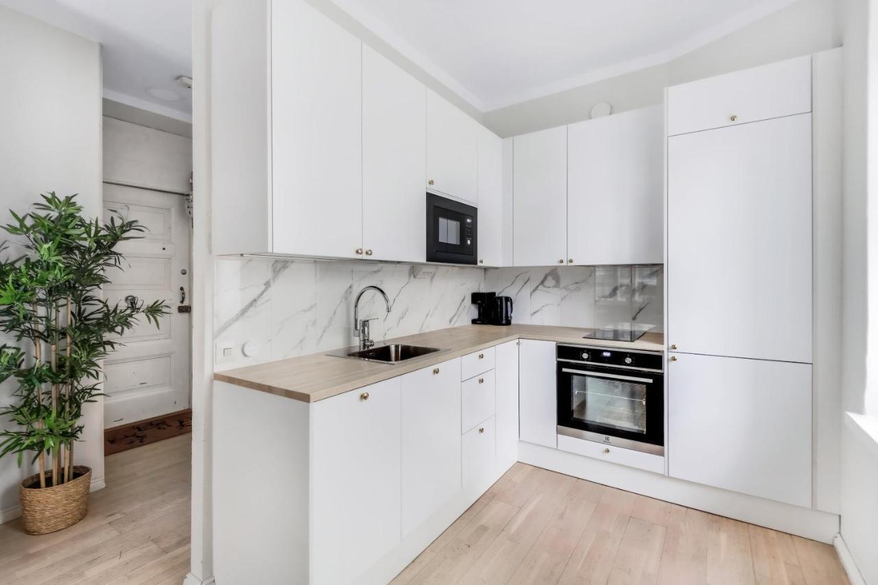 Wehost Modern Scandinavian Studio In Trendy Kallio Helsinki Exterior foto